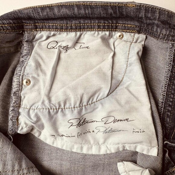 Chico’s Platinum Denim Jeans | Size 2 Short | Classic Straight Leg 32 x 27 - Picture 8 of 10